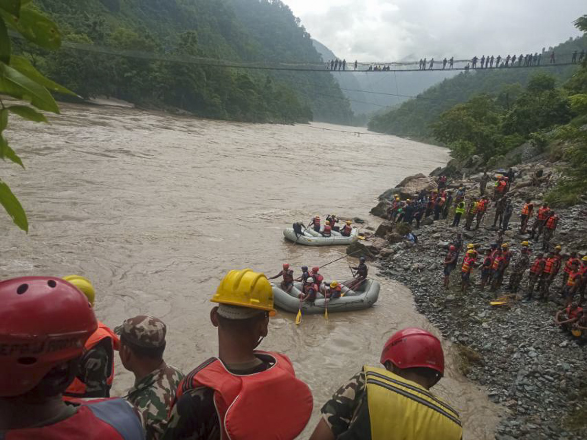 Simaltal-Landslide-Photo-Nepal-Army-2-1721739940.jpg